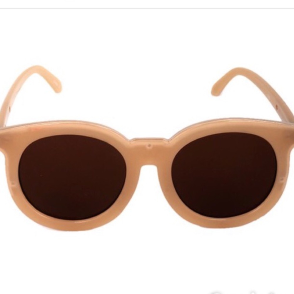 ✨LAST ONE ✨Fabulous trendy peepers sunglasses - Picture 3 of 6